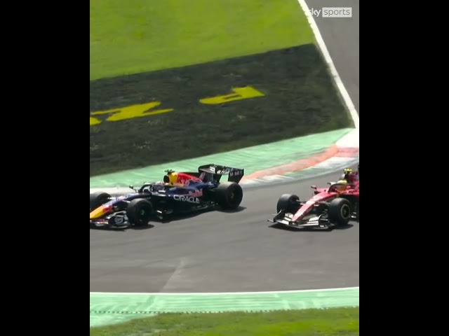 Lewis Hamilton and Max Verstappen go racing during FP3! 🍿