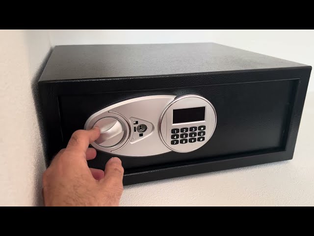 How to Reset & Change Safe Code in 30s - AmazonBasics