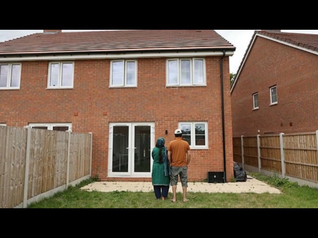 ‘Unbelievable’: Asylum seeker family complains about new-build home in UK