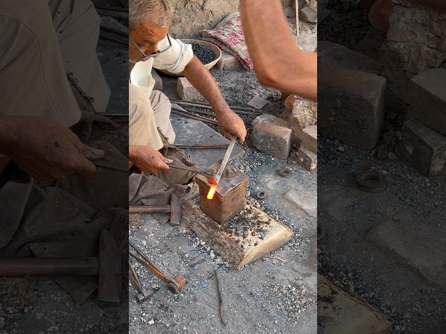 Unique art of making Hammer by hand