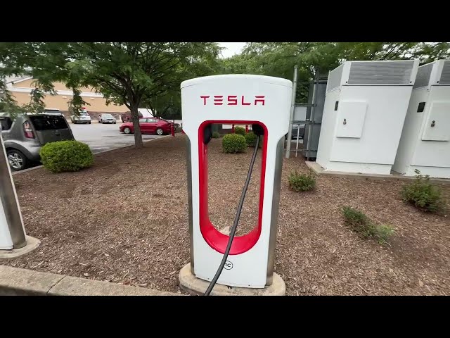 ”STUCK at a Tesla Supercharger! Tesla Couldn’t Help Me… But Another Owner Did!" S49 - EP8
