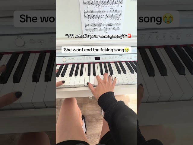 POV: Piano playing led to a glitch  #piano  #pianotutorial