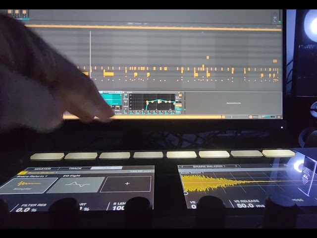 MASCHINE for Ableton Live - v2 Script by Elton47 Preview 1