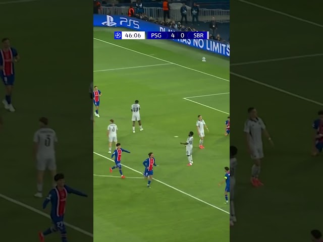 Ferran Torres’ Paris hat-trick!