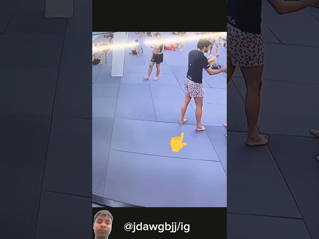 Unique Prank With Friends 😂 दोस्तों के साथ अनोखी शरारत 😂 #shorts #factsxpose