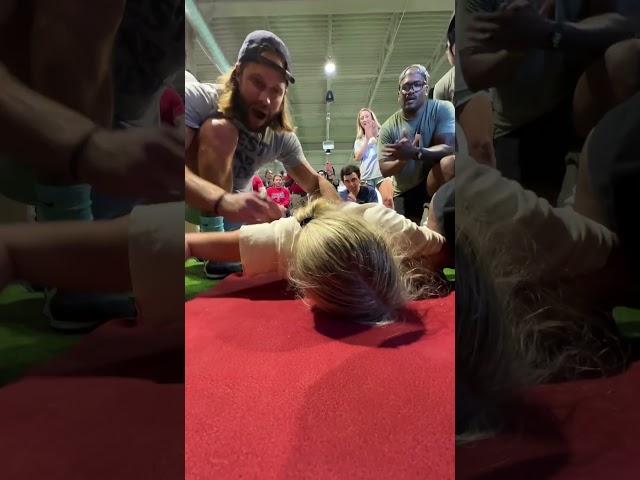 Paralyzed Cheerleader Crawls 40 Yard Dash