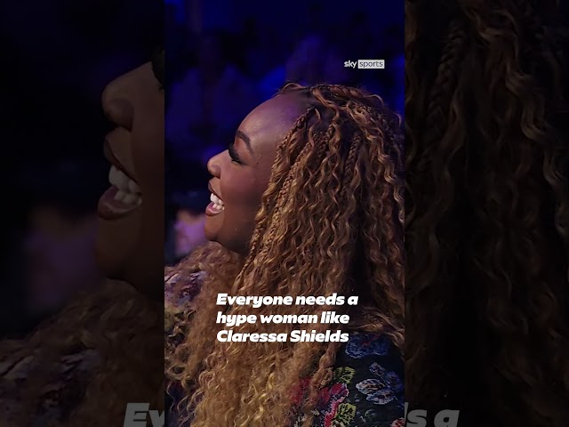 Claressa Shields showing love for Caroline Dubois ❤️