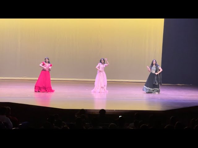 Dance performance❤️💃🏻 | dance |diwali | 2023 | Aashika Gupta