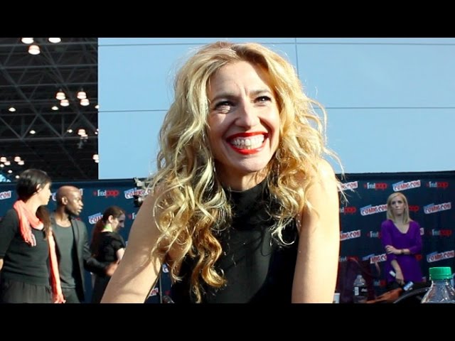 Containment's Claudia Black at NYCC 2015