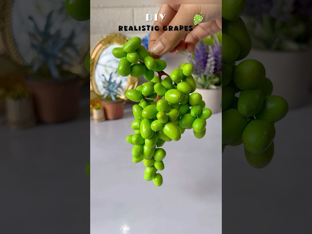 DIY Realistic Grapes Craft #diy #viralshort #craft #fruits #trending #handmade #viralvideo #clayart