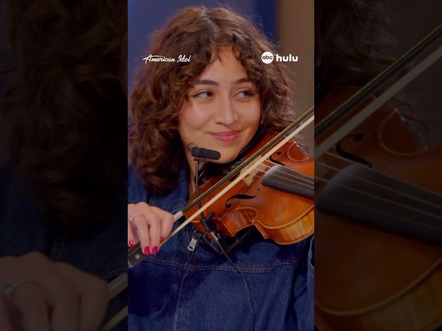 Contestant Comes BACK!#Americanidol #idol #auditions