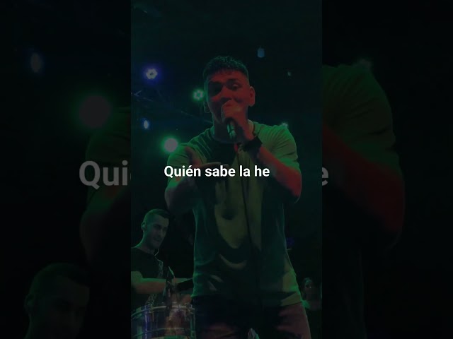Llora me llama - Grupo Play #cumbia #videolyrics