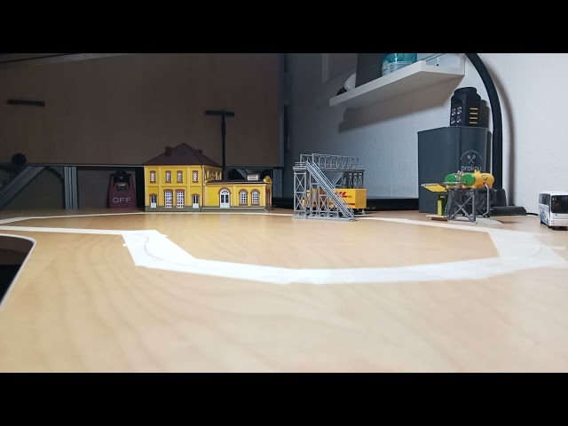 FALLER Car System 161507 Mercedes Actros  DHL
