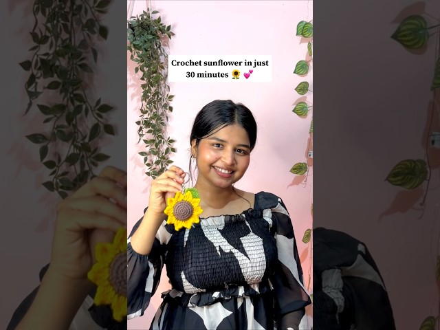 How to crochet sunflower keychain in just 30 minutes #crochet #viral #keychain #diy #cute #shorts