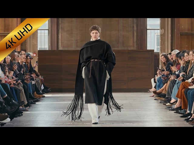 Carven | Fall/Winter 2026–2027 | Paris Fashion Week