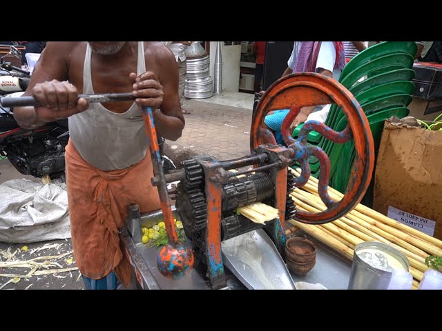 SUGARCANE JUICE:  Summers Special Tasty Sugarcane Juice Wtih Podina Lemon | Indian Street Food