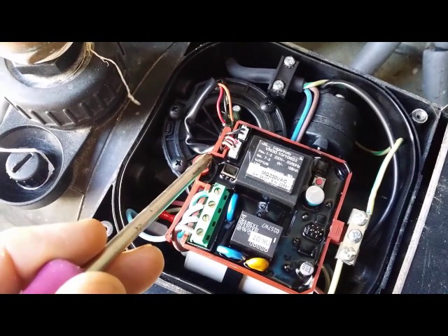 Replacement of Start Run Capacitor in Grundfos MQ3 35 domestic water pump Liamog Nov 2106 fin