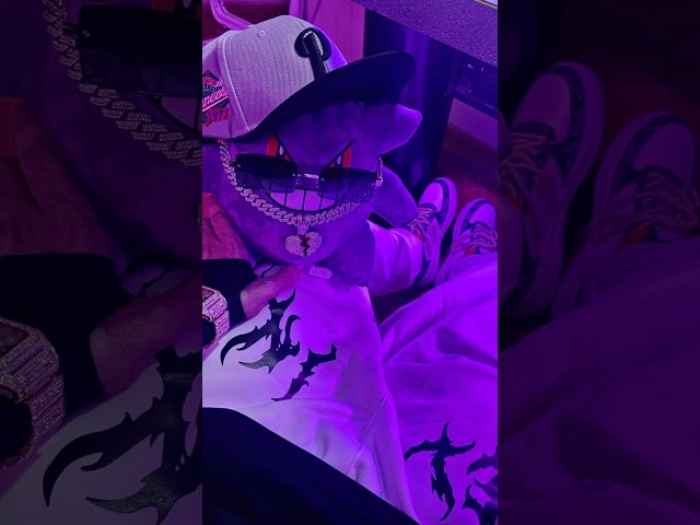 ✦ U L T R A - D E L U X E . E X C L U S I V E . S T A T U S ✦