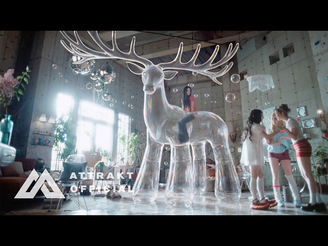 FIFTY FIFTY (피프티피프티) 'Like a Bubble' Official MV