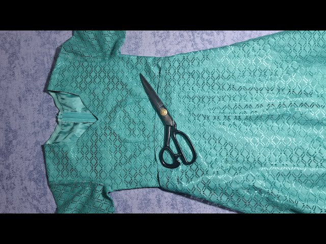 easy way to sew a" luxury bag "from old jeans:Easy trick for sewing a stylish tote bag 👌
