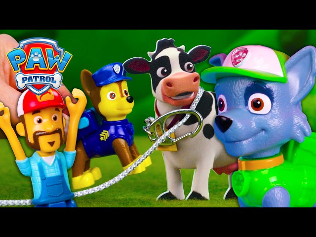 Bees Swarm the Animals! Chaos At The Farm! | PAW Patrol | Compilation