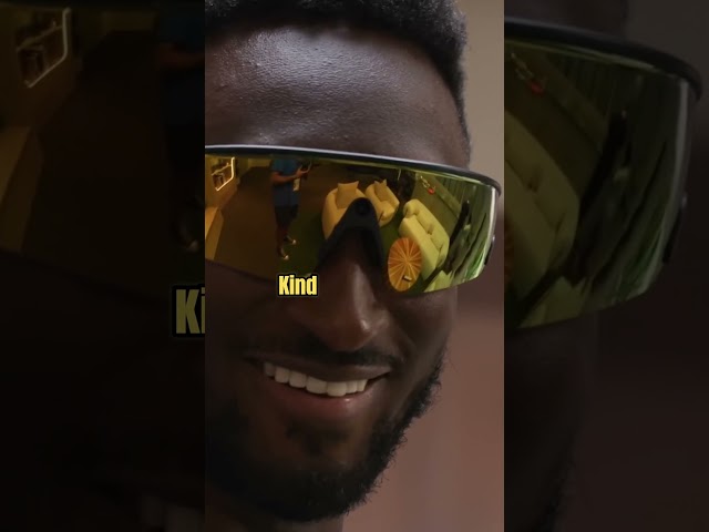 MKBHD: The Meta x Oakley AI Glasses Are Here! 🤯🕶️