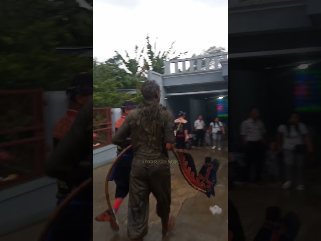 AWAS ADA KUDA LUMPING NGAMUK!!!