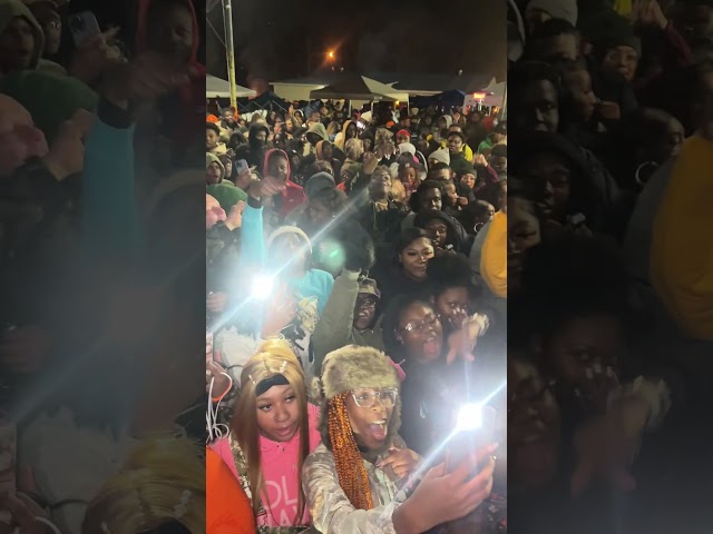 I love when the crowd sing along