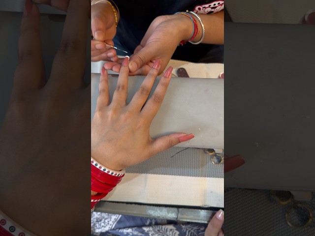 Step-by-step tutorial dekhein aur paayein smooth, glossy aur long-lasting gel nails.