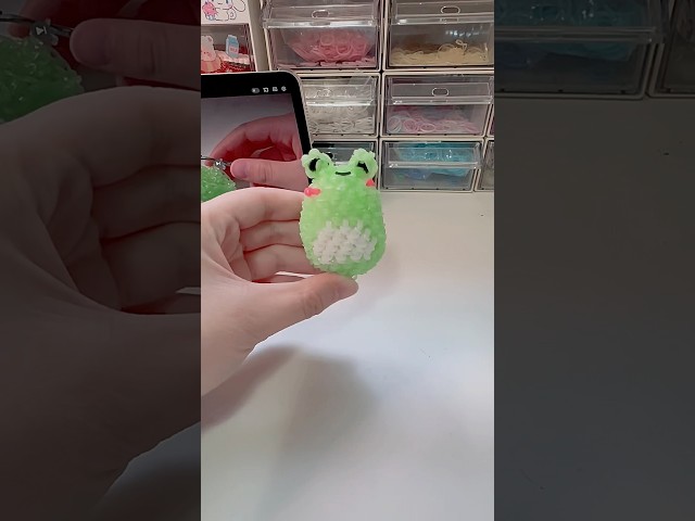 How to get your own frog 🐸 #rainbowloom #loombands