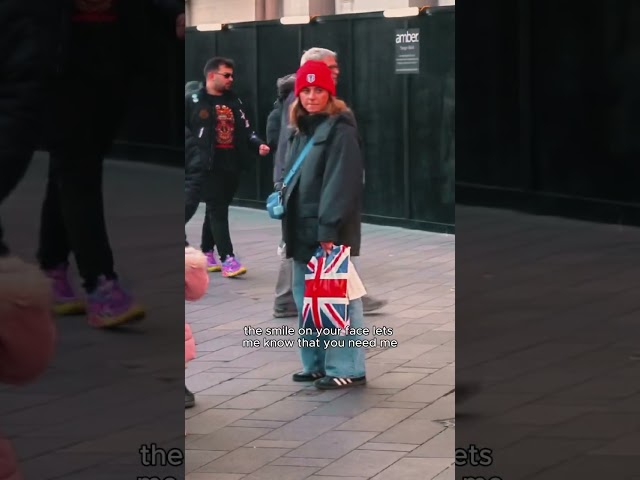 When You Say Nothing At All in the middle of London and people just froze 😭