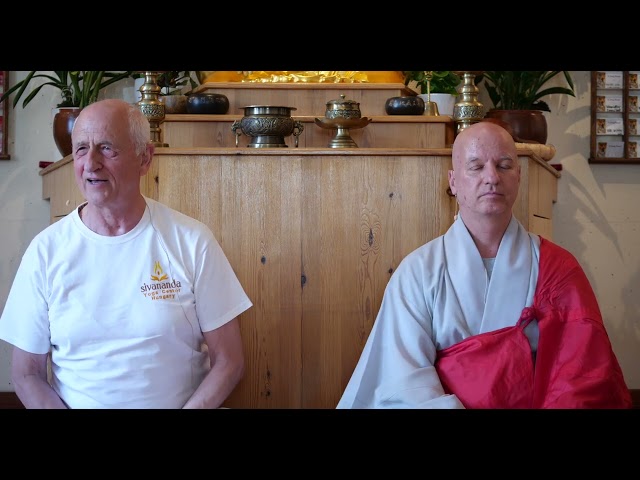 2025 06 15 Eredeti Fény Zen Templom, zen tábor -  Omkára és Csong An Szunim (1/2)