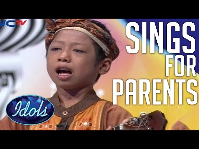 Boy Sings His Heart Out For Parents | Emotional Performance On Indonesian Idol Junior!