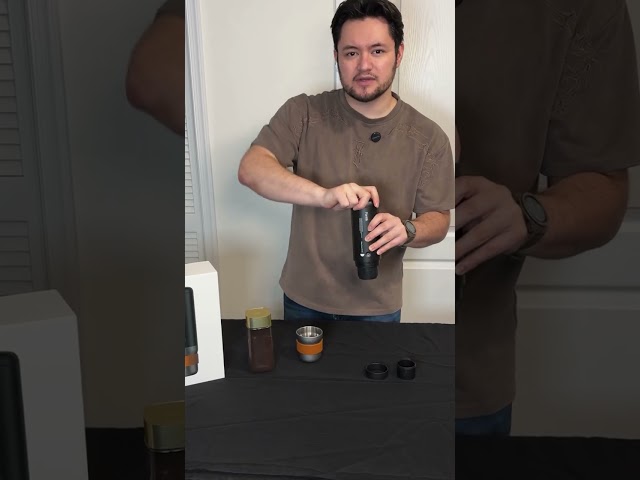 The Fanttik Cafein 11 Portable Espresso Maker