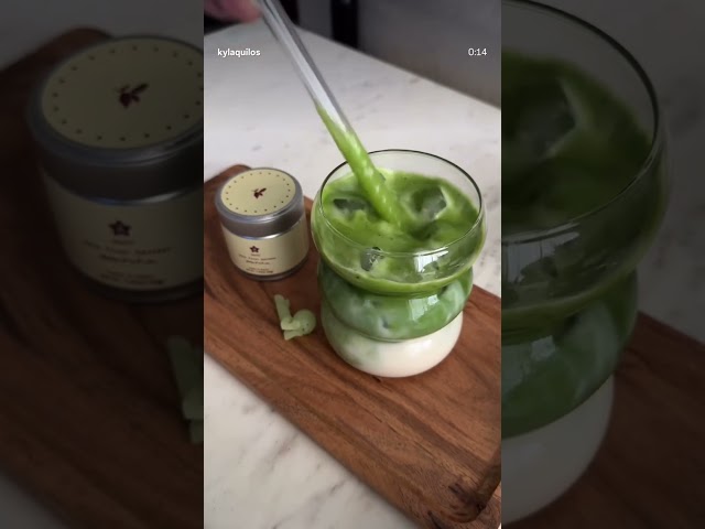 nothing like the sound of frozen cubes of water in a glass 😌👌 #matcha #shorts