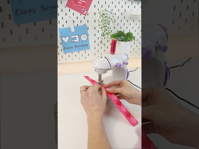 Can this Mini Sewing Machine sew a wristlet key fob??
