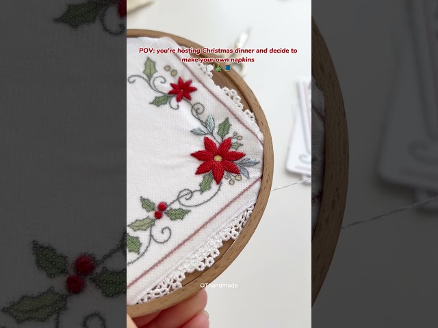 Your sign to make Napkin for Christmas.....