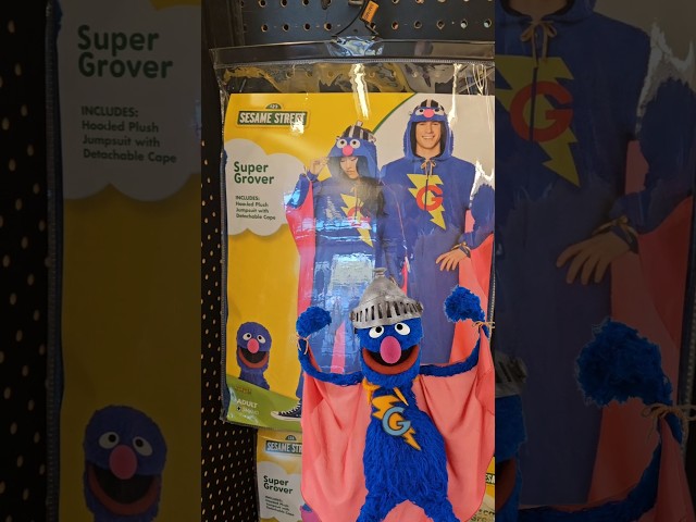 I Found the NEW Sesame Street Halloween Costumes! 🎃 #spirithalloween #sesamestreet #cosplay