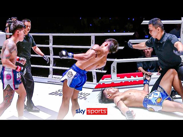'This is madness!' 🚫 | Crazy KO in the final second of match! | ONE Championship