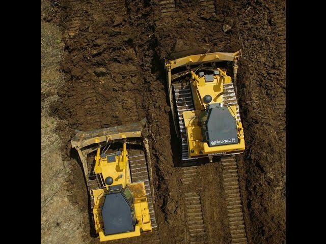 This is how to push dirt | Twin D6R's