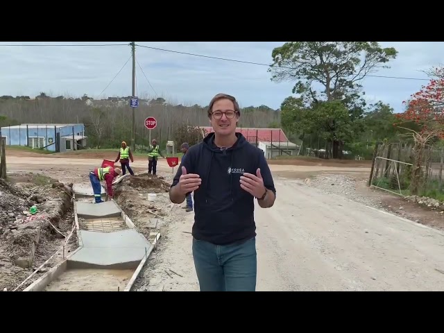 🛣️ Better roads are helping the residents of Kouga move forward.