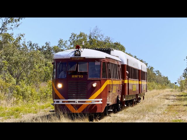 The Gulflander RM93 On The Outskirts of Croydon