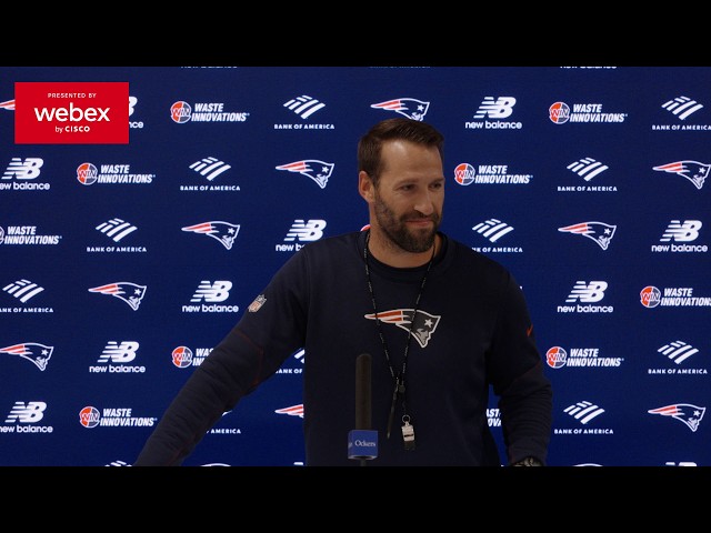 Jeremy Springer on Efton Chism III: "Couldn't Be More Proud Of Him." | Patriots Press Conference