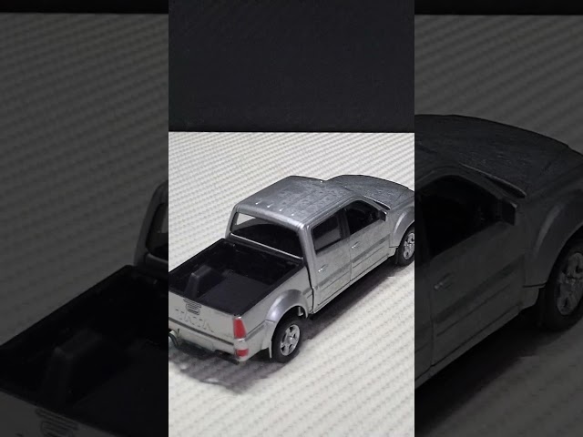 TATA XENON XT 1:43 scale