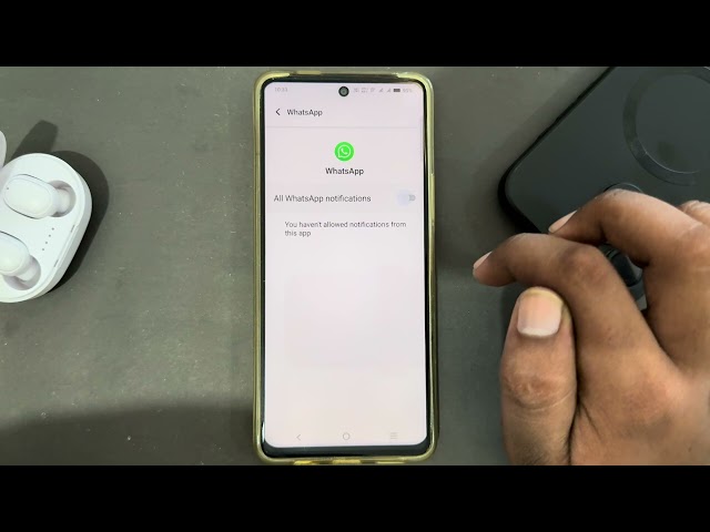 How to Customize App Notification Settings (Android & iPhone)