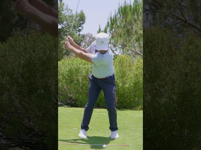 Don’t Bump The Wall! #golf #golfshorts #golfswing