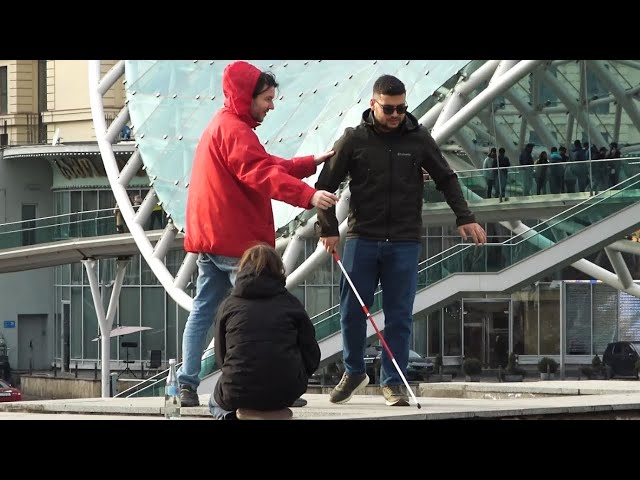 Will People Help a Blind Man 🥺 - Social Experiment