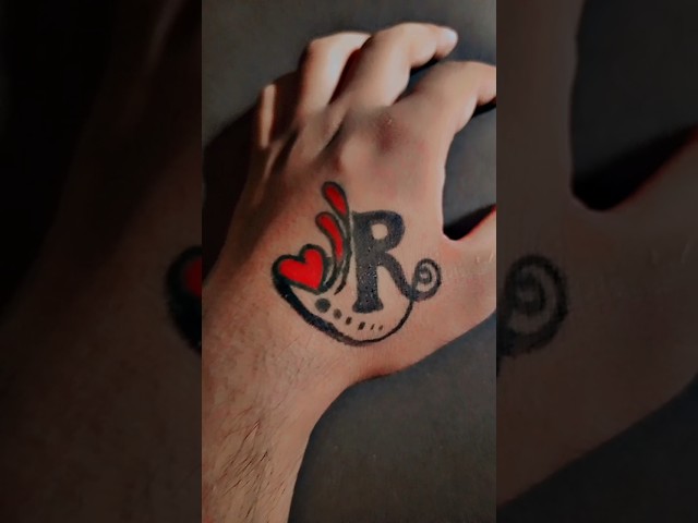 Hand Tattoo Design With Letter R 🤩 #shorts #ytshorts #sketchandfold #tattooideas