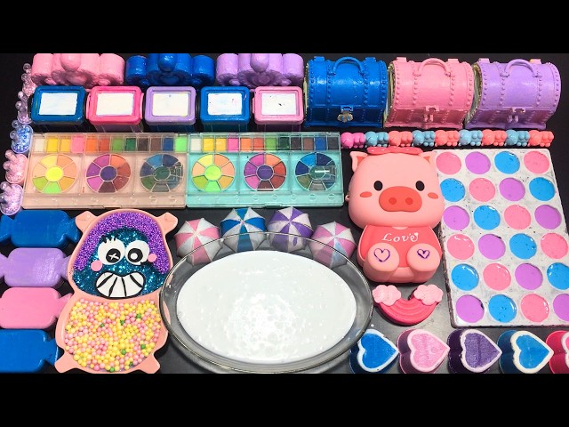 RELAXING WITH PIG VS GALAXY SLIME ! Mixing Random Things Into Slime !!!