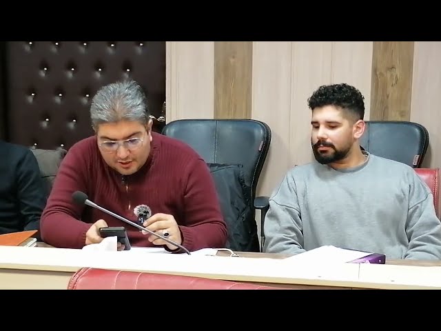معرفی اعضا و موضوع کار گروهی در کارگاه تخصصی یک روزه مبانی نظری و مرزهای تحقیق هوش مصنوعی انسان-محو